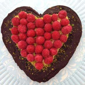 Valentine’s Flourless Chocolate Indulgence&nbsp;Cake