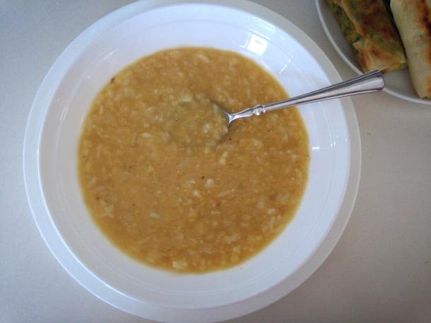 Red lentil soup with rice
