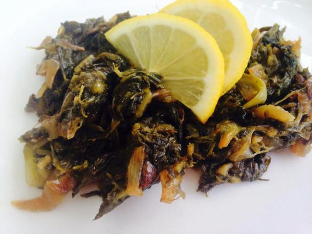 Lebanese curly endives stir fry with lemon